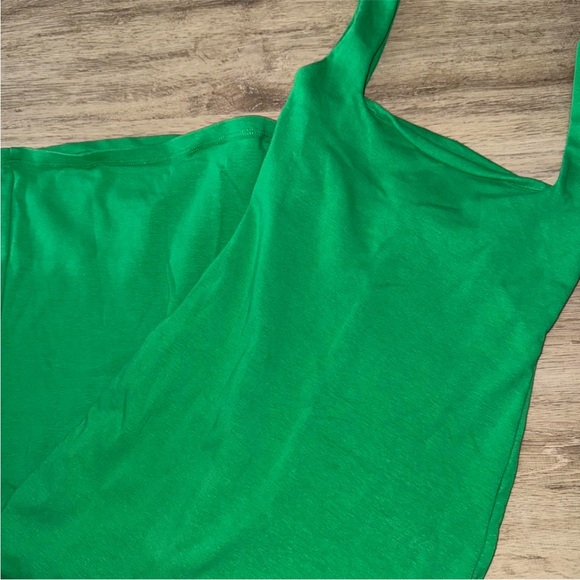 Zara Vibrant Green Midi Dress - Picture 4 of 4